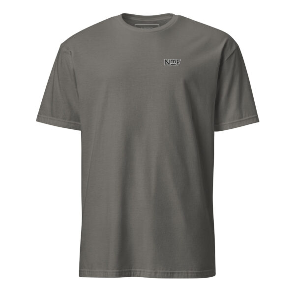 unisex-basic-softstyle-t-shirt-charcoal-front-69ec8fa5791c0.jpg Remera basica manga corta corazon latam