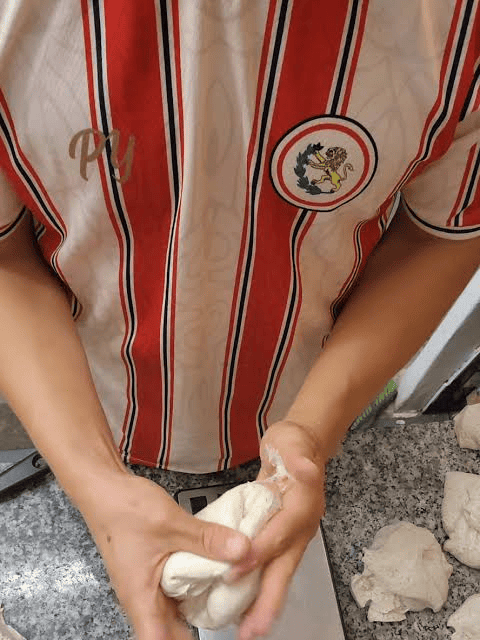 Farina i Brasa, pizzería de un emprendedor paraguayo en Barcelona