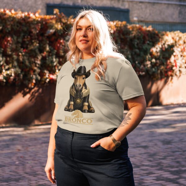 unisex-organic-cotton-creator-2.0-t-shirt-desert-dust-front-6ab6a539b856c.jpg Remera premium Kavaju’i